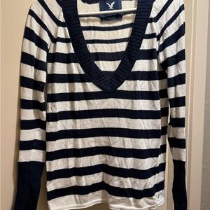 American Eagle Outfitters Navy and White V-Neck Sweater
